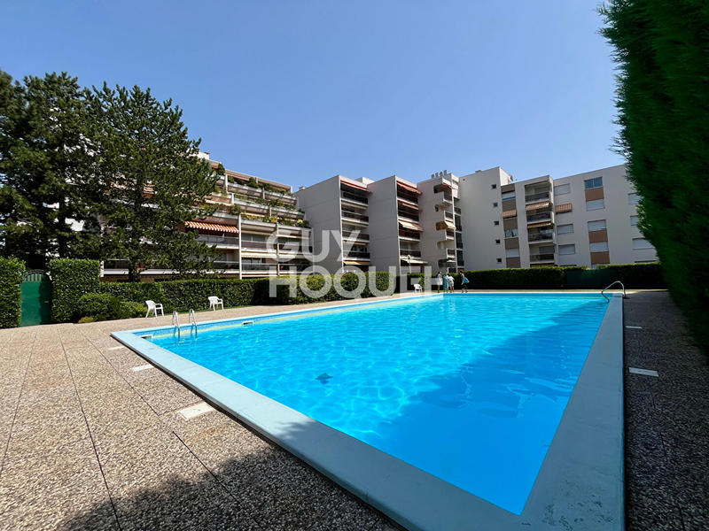 Appartement - 107 m² - 5 pièces