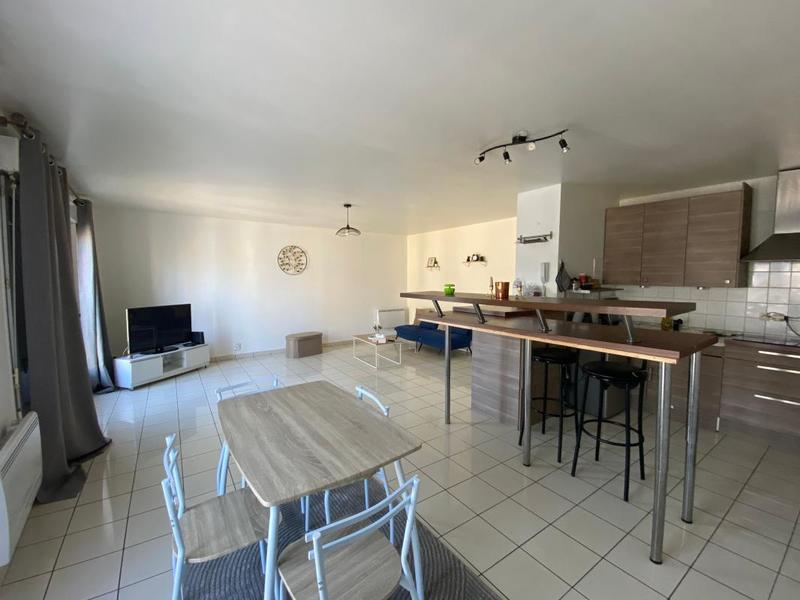 Appartement - 70 m² - 3 pièces