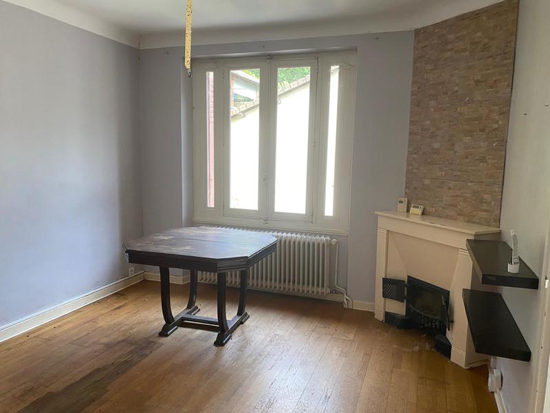 Maison - 74 m² - 6 pièces