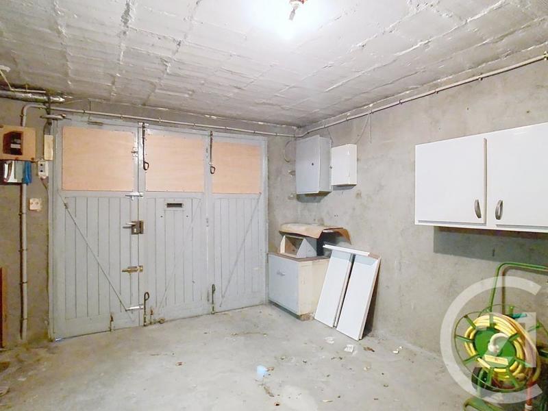 Maison - 98 m² - 5 pièces