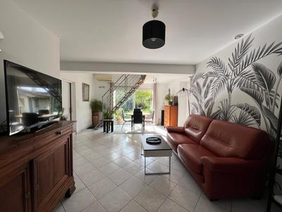 Maison de ville - 80 m² - 3 pièces