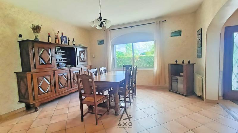 Maison - 137 m² - 4 pièces