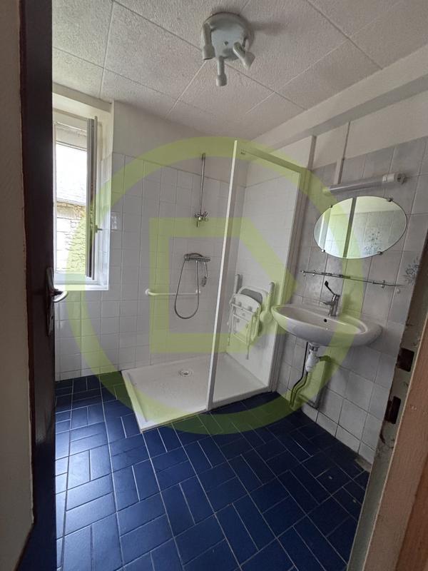 Maison - 71 m² - 6 pièces