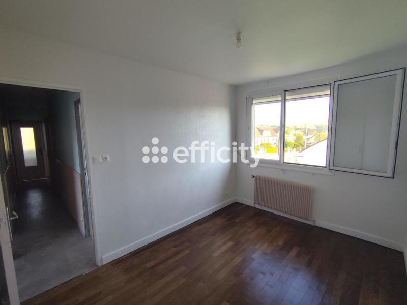 Maison - 120 m² - 7 pièces