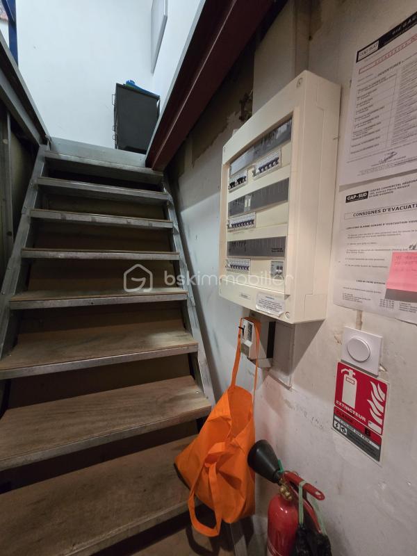 Local commercial - 32 m² - 2 pièces