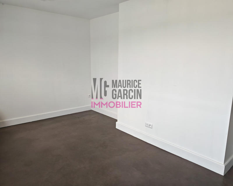 Bureau - 53 m² - 2 pièces