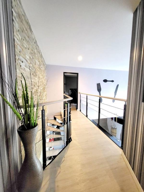 Maison en pierre - 218 m² - 6 pièces
