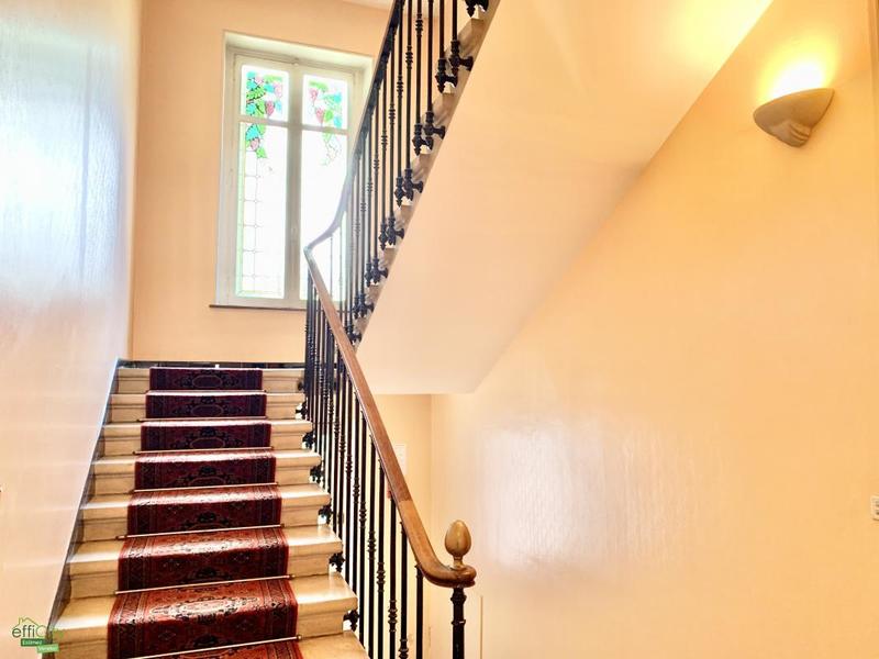 Appartement - 128 m² - 5 pièces