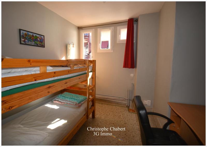 Appartement - 133 m² - 6 pièces