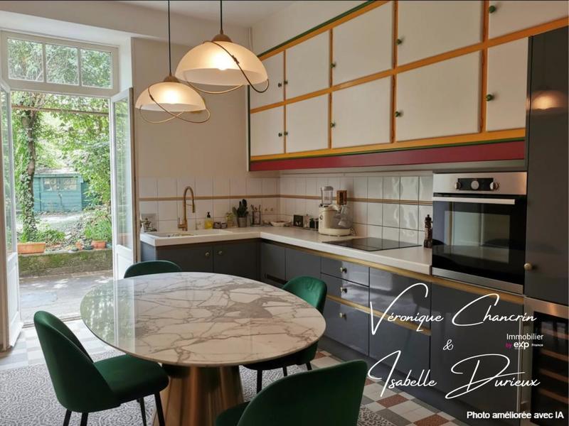 Maison bourgeoise - 197 m² - 7 pièces