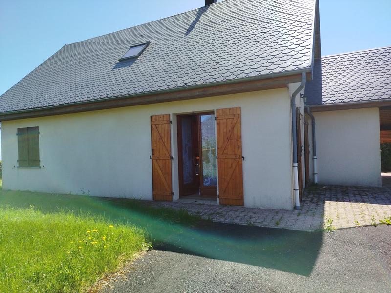 Maison traditionnelle - 87 m² - 6 pièces