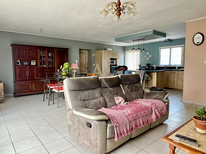 Maison - 127 m² - 6 pièces