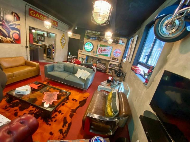 Loft - 76 m² - 3 pièces