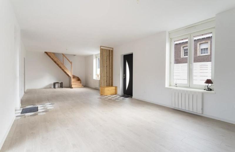 Maison - 147 m² - 6 pièces