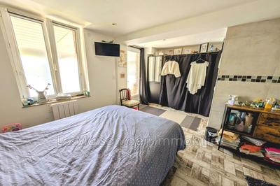 Maison en pierre - 139 m² - 7 pièces