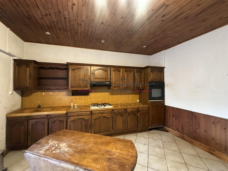 Maison - 153 m² - 7 pièces