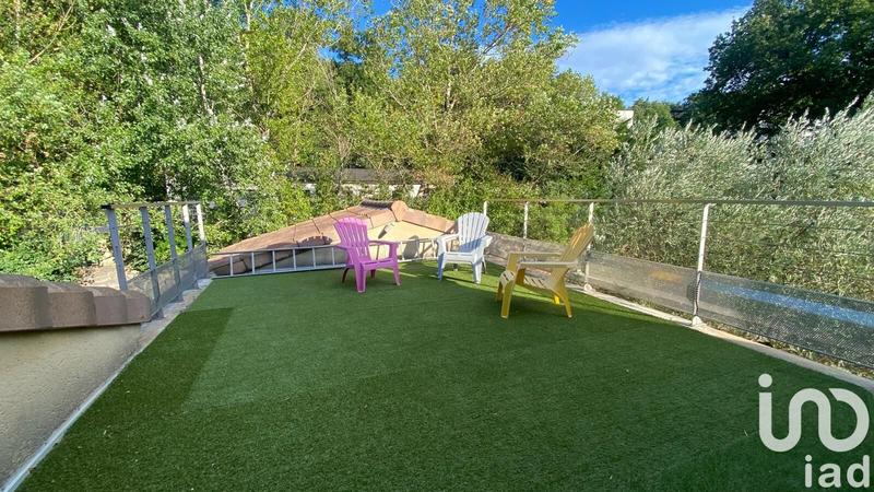 Maison - 271 m² - 9 pièces