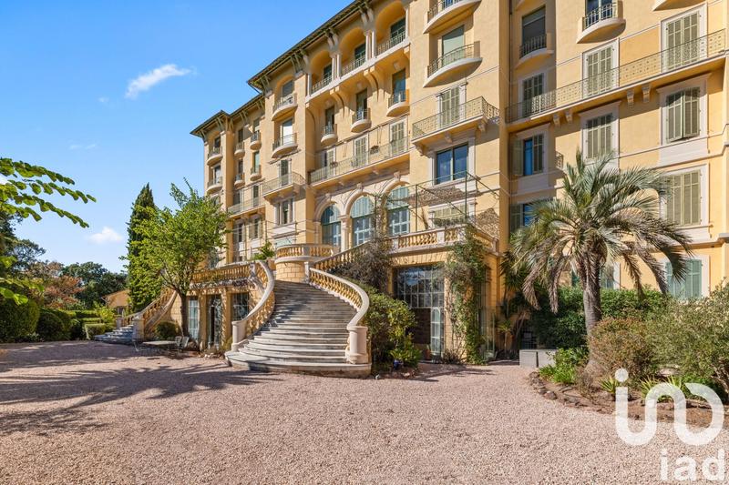 Appartement - 108 m² - 4 pièces