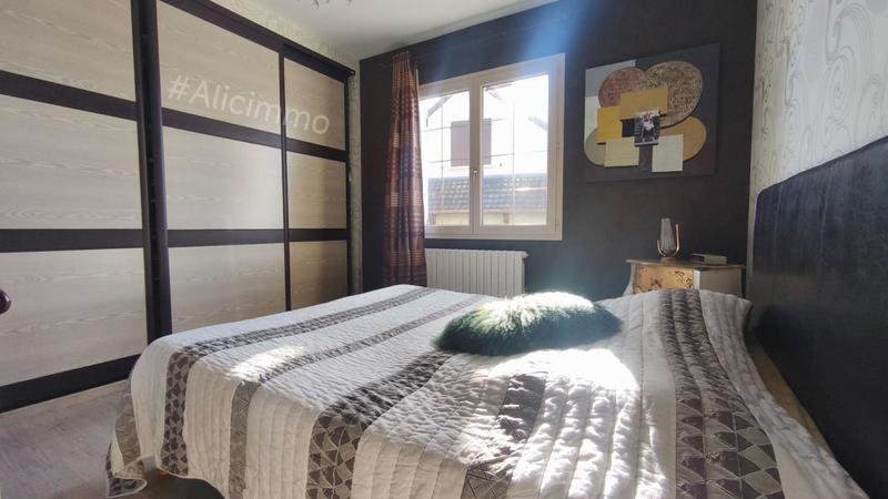 Maison - 147 m² - 6 pièces