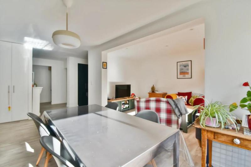 Appartement - 89 m² - 5 pièces