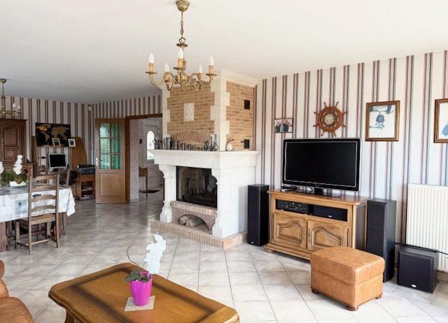 Maison - 167 m² - 6 pièces