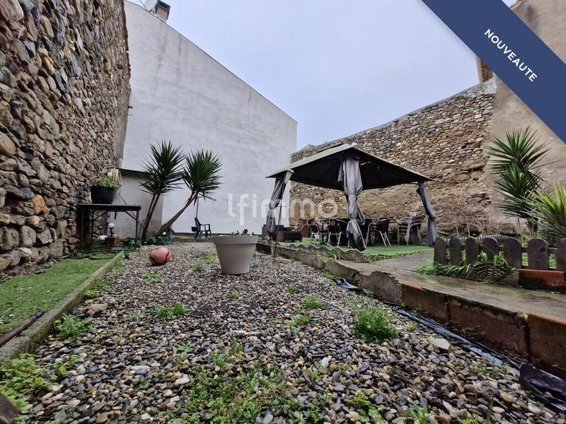 Maison - 298 m² - 7 pièces