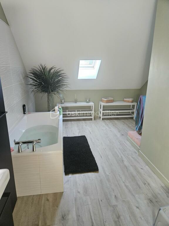 Maison de village - 143 m² - 5 pièces