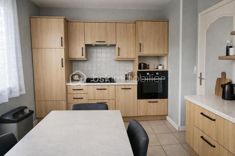 Maison - 105 m² - 5 pièces