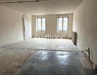 Appartement - 98 m² - 4 pièces