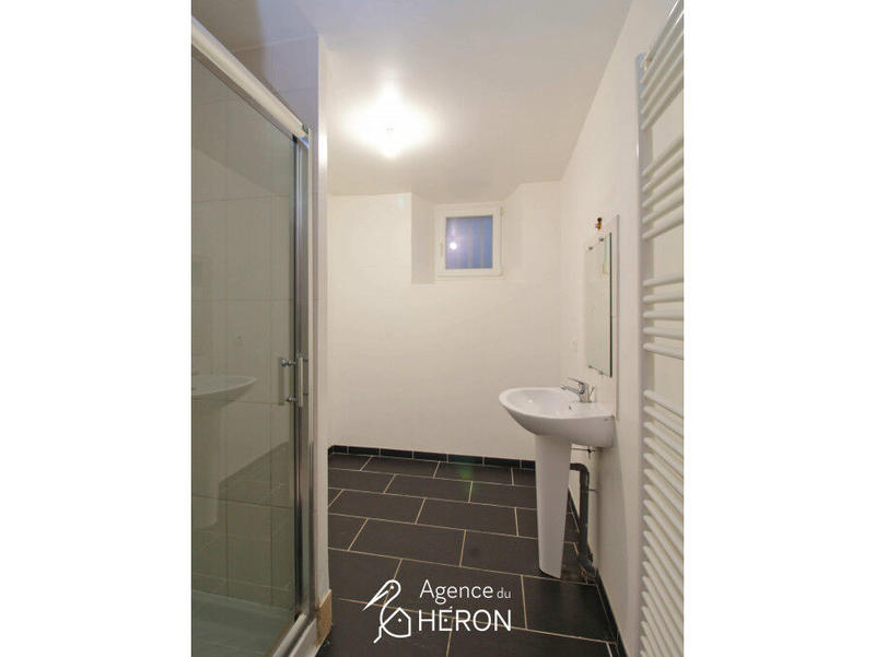 Propriété - 82 m² - 4 pièces