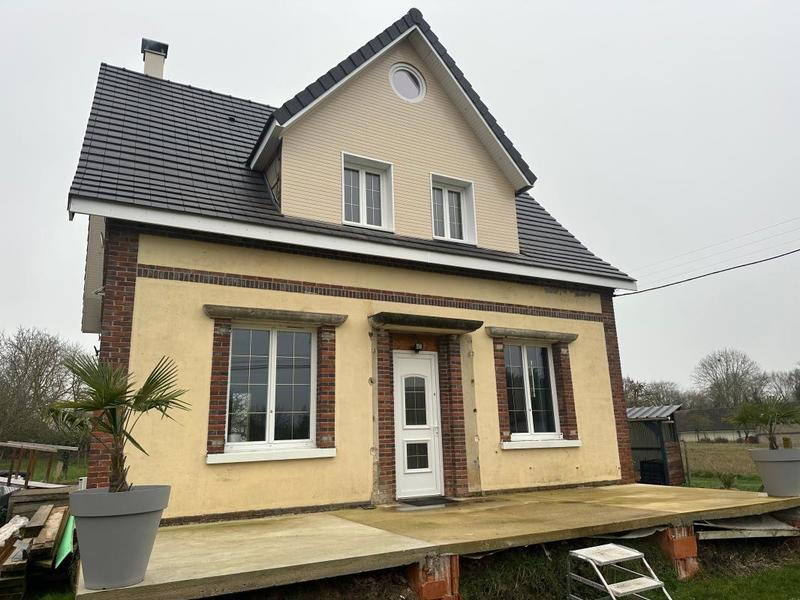 Maison - 95 m² - 3 pièces