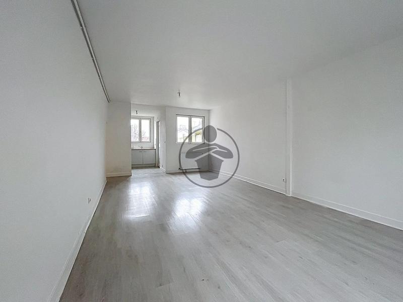 Maison - 62 m² - 4 pièces