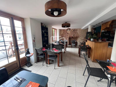 Local commercial - 152 m²