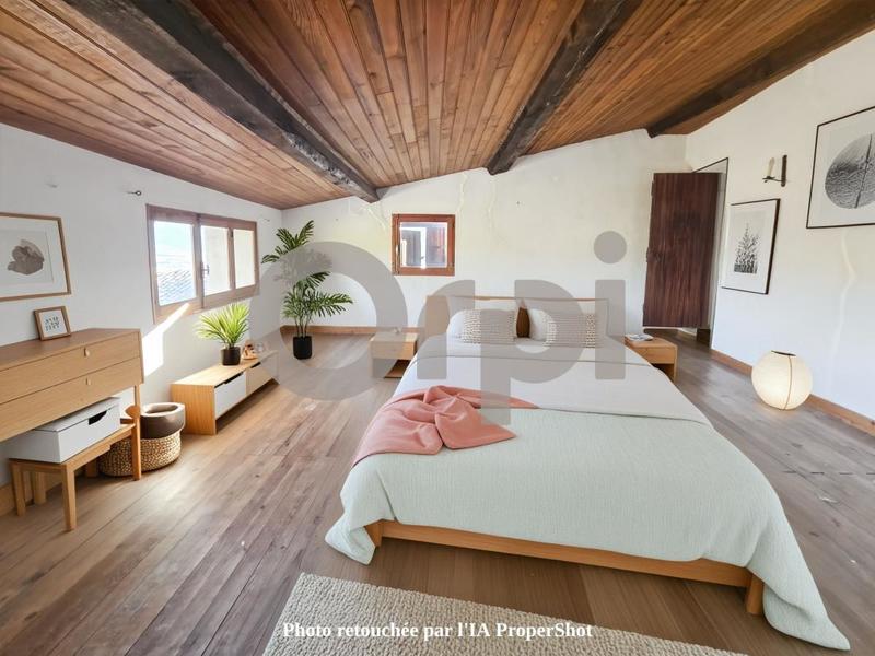 Maison - 152 m² - 3 pièces