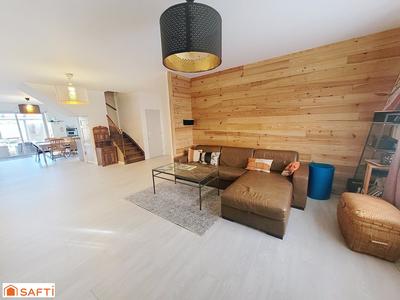 Maison - 135 m² - 6 pièces