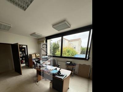 Entrepôt - 337 m²