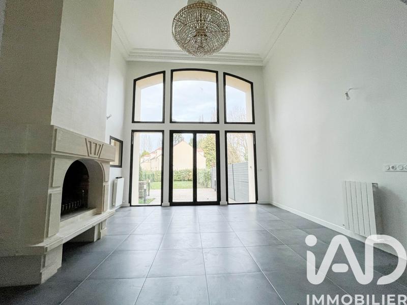 Maison - 152 m² - 6 pièces