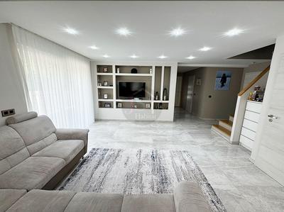 Maison ancienne - 147 m² - 6 pièces