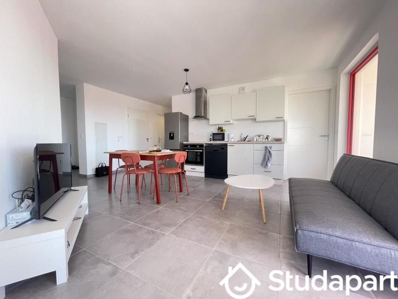 Chambre - 12 m² - 1 pièce