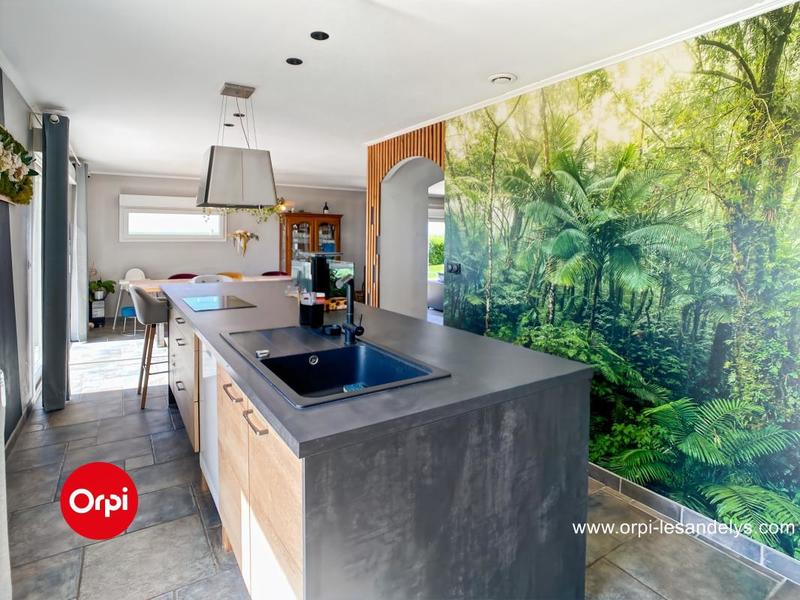 Maison - 152 m² - 7 pièces