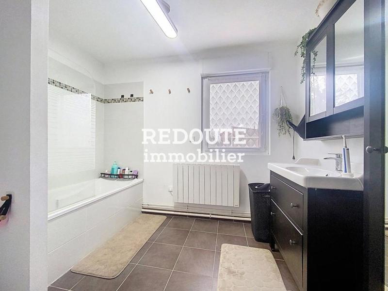 Maison - 95 m² - 5 pièces