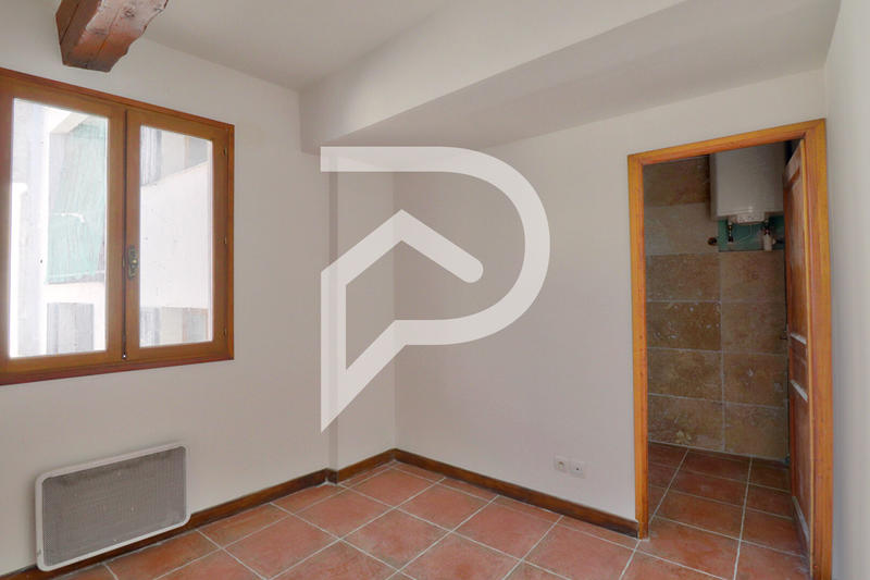 Immeuble - 7 pièces