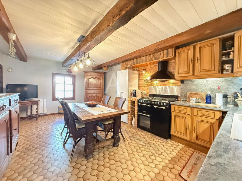 Maison - 134 m² - 6 pièces