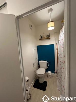 Chambre - 12 m² - 1 pièce