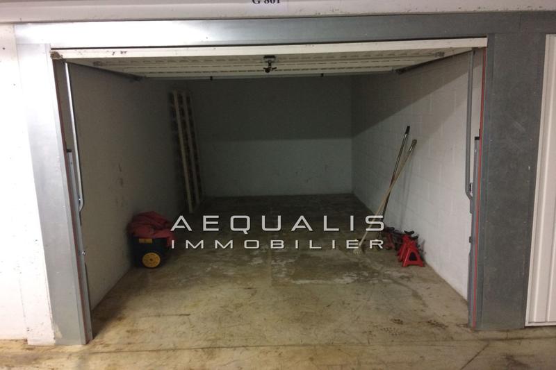 Parking / Garage - 13 m²