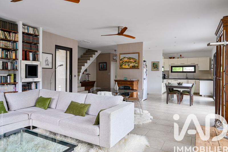 Maison de maîtres - 150 m² - 5 pièces