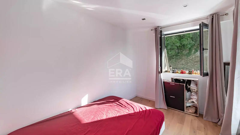 Maison - 145 m² - 5 pièces