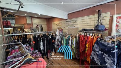 Local commercial - 65 m²