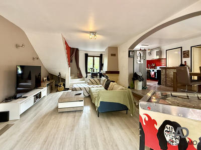 Maison - 150 m² - 5 pièces