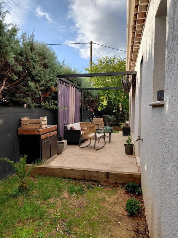 Maison - 94 m² - 4 pièces